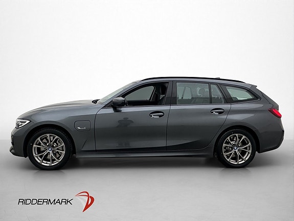 BMW 330e 4 of 25