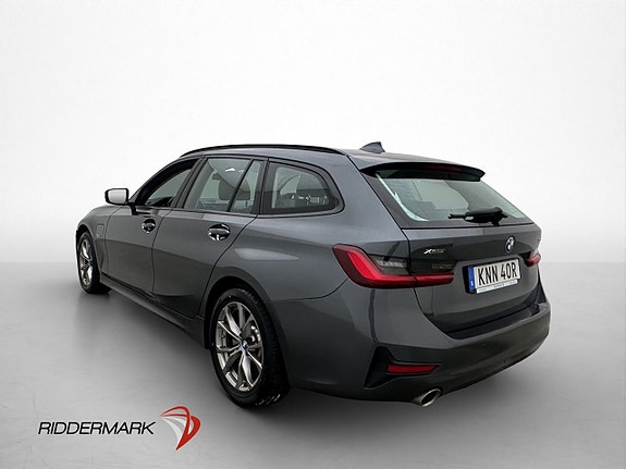 BMW 330e 5 of 25