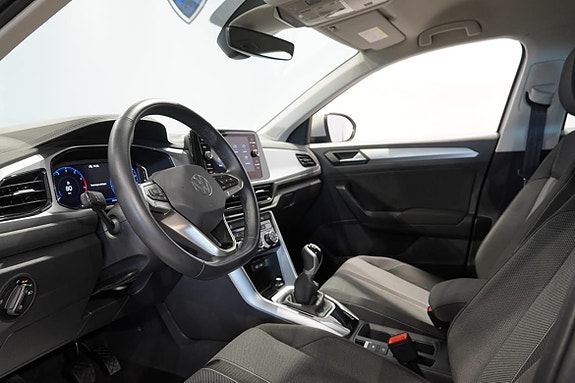 Volkswagen T-Roc 5 of 17