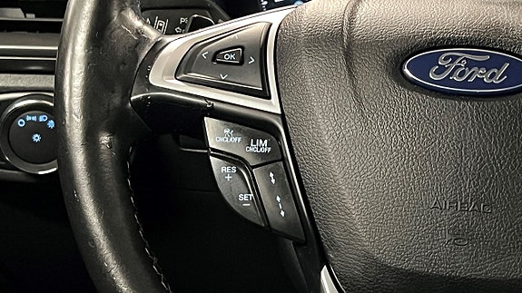 Ford Mondeo 9 of 25