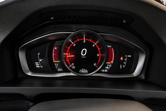 Volvo V60 17 of 18