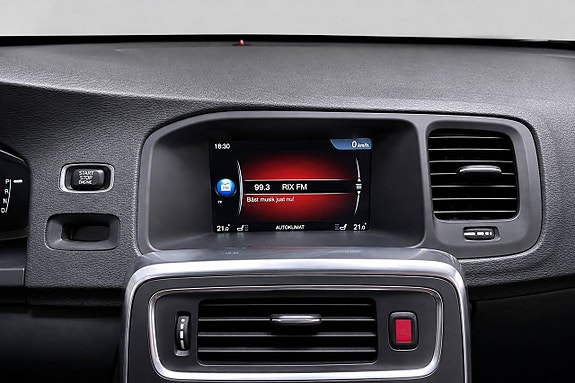Volvo V60 16 of 18