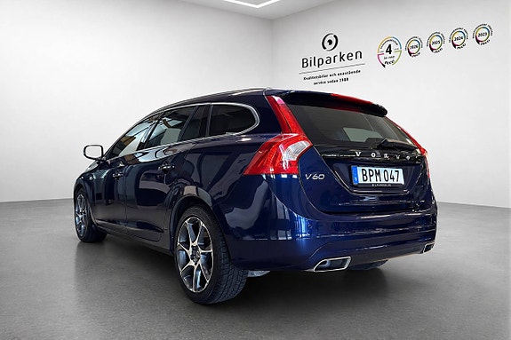 Volvo V60 3 of 18