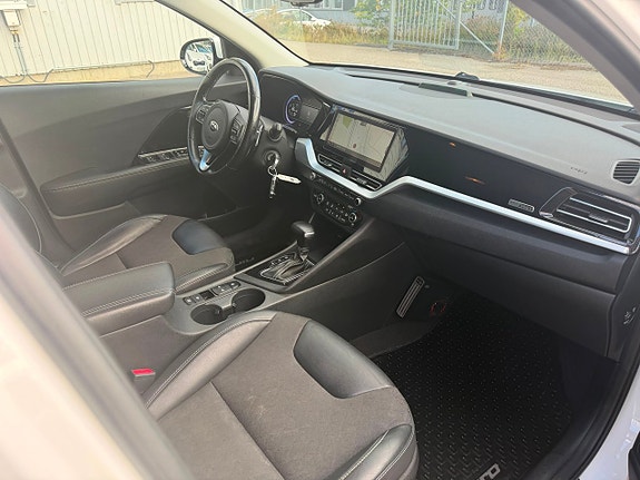 Kia Niro 6 of 17