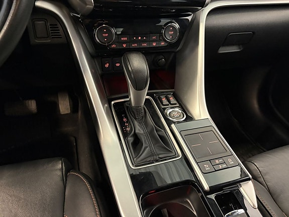 Mitsubishi Eclipse Cross 18 of 23