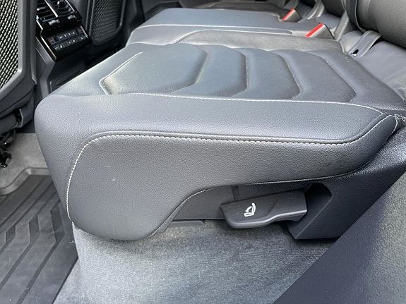 Volkswagen Touareg 11 of 15