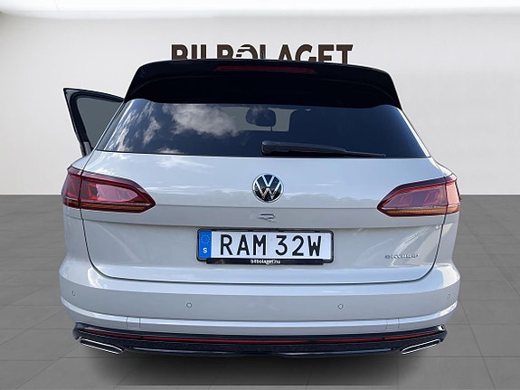 Volkswagen Touareg 15 of 15