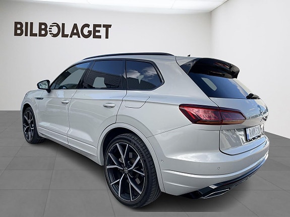 Volkswagen Touareg 3 of 15