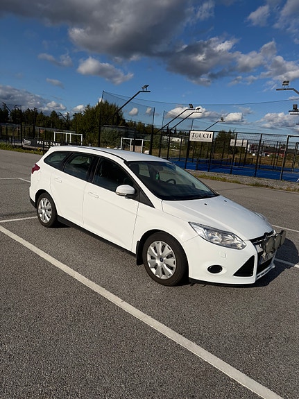 Ford Focus 3 of 6