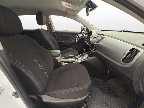 Kia Sportage 10 of 29