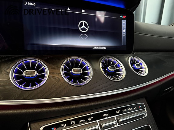 Mercedes-Benz E450 18 of 30