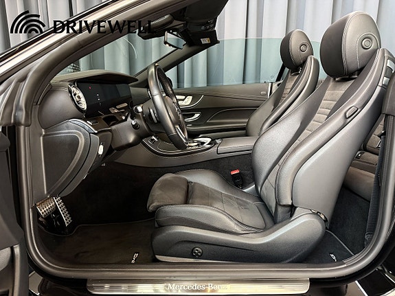 Mercedes-Benz E450 10 of 30