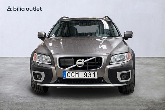Volvo XC70 3 of 28