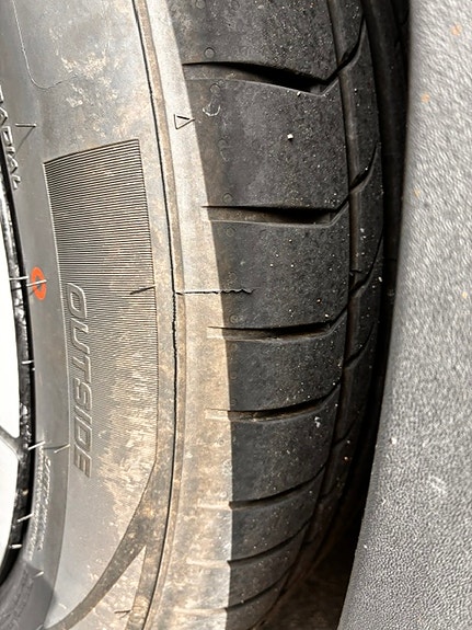 Volvo V60 Cross Country 11 of 15