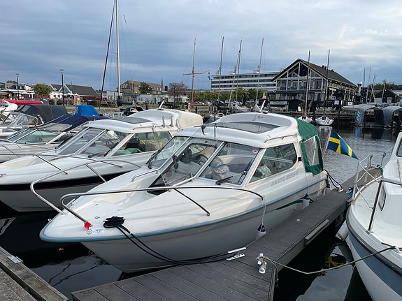 Finnmaster 6100 Royal Cruiser OC  från 2000 13 of 16