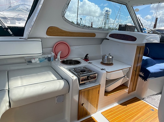 Finnmaster 6100 Royal Cruiser OC  från 2000 8 of 16