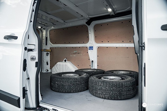 Ford Transit Custom 4 of 9