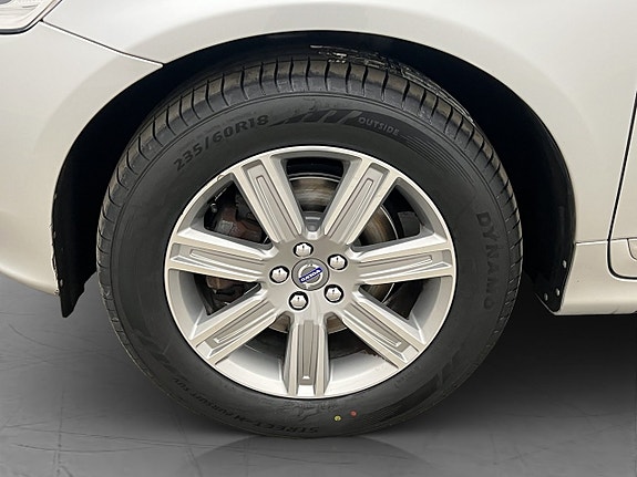 Volvo XC60 28 of 30