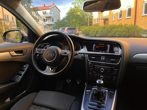 Audi A4 9 of 12