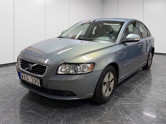 Volvo S40 6 of 13