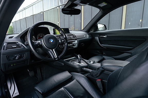 BMW M2 8 of 15