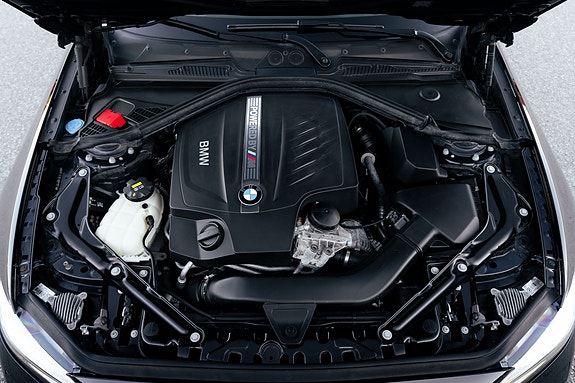 BMW M2 15 of 15
