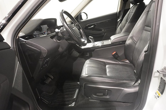 Land Rover Range Rover Evoque 9 of 14