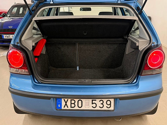 Volkswagen Polo 8 of 23