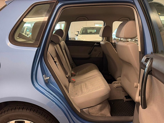 Volkswagen Polo 16 of 23