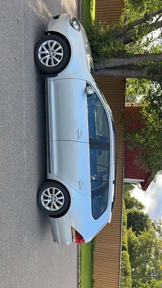 Volkswagen Golf VI 4 of 7