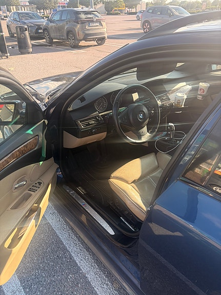 BMW 535d 4 of 6