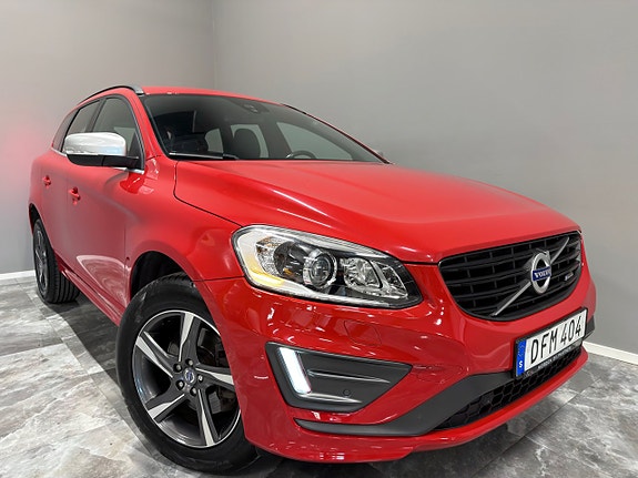 Volvo XC60 2 of 29