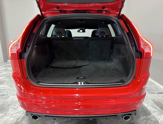 Volvo XC60 29 of 29