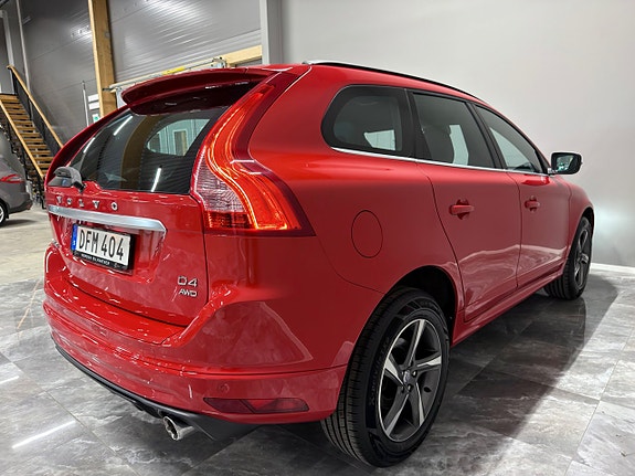 Volvo XC60 8 of 29