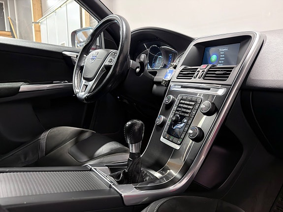 Volvo XC60 21 of 29
