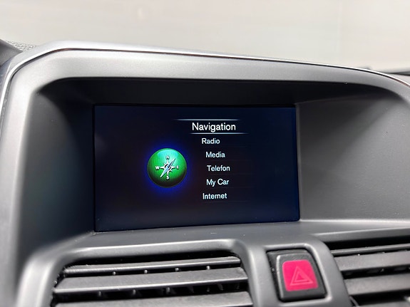 Volvo XC60 17 of 29