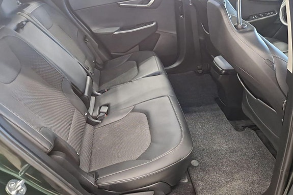 Kia EV6 7 of 19