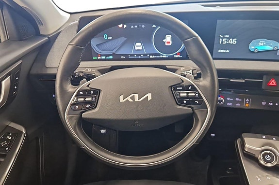 Kia EV6 9 of 19