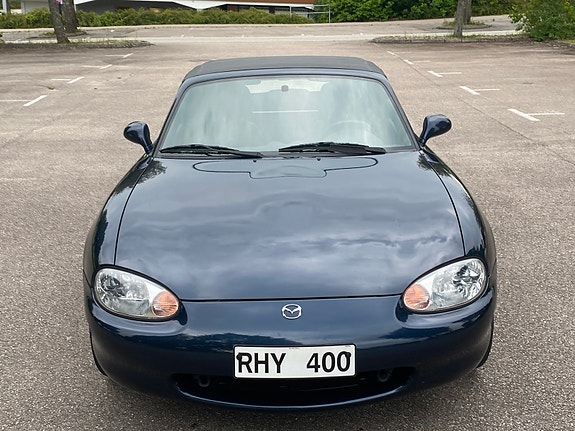 Mazda MX-5 3 of 29