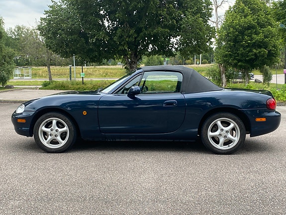 Mazda MX-5 5 of 29