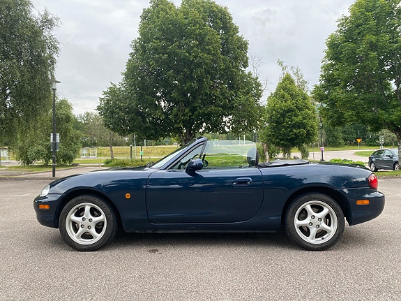 Mazda MX-5 25 of 29