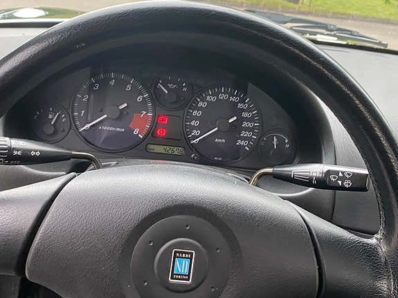 Mazda MX-5 18 of 29