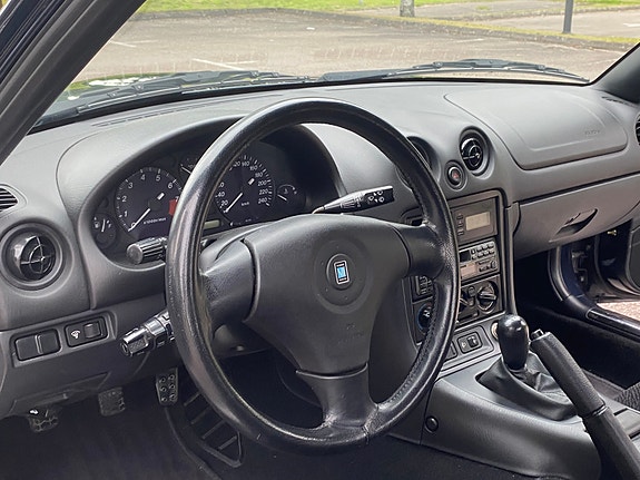 Mazda MX-5 17 of 29