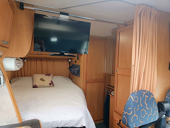 Hymer B574 9 of 15