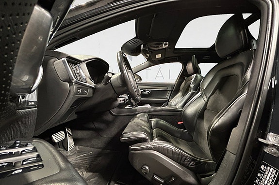 Volvo V90 3 of 20