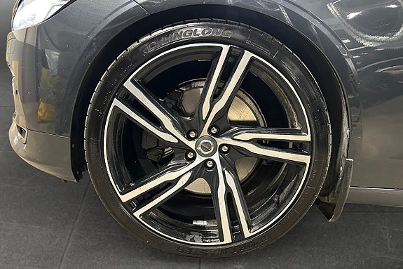 Volvo V90 17 of 20