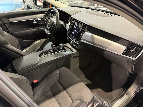 Volvo V90 12 of 22