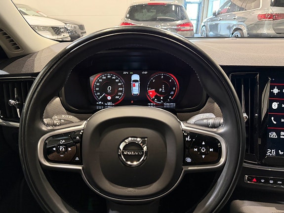 Volvo V90 19 of 22