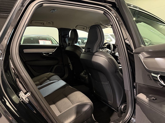 Volvo V90 10 of 22