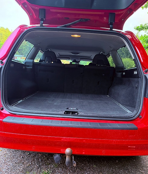 Volvo V70 4 of 10